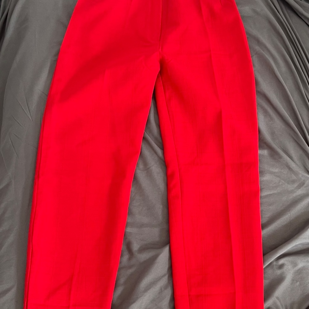 Red pant - Picture 2 of 2